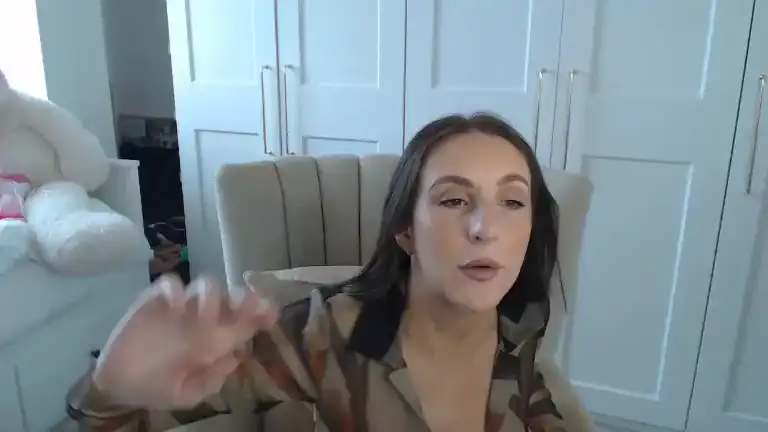 Tiaraelove – [Streamate] Natural Body Cam Video Pussy – 2026-05-05 12:33:05
