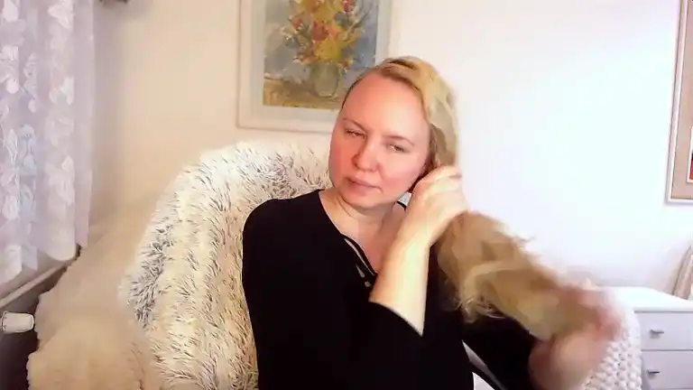 Lauraskyx – [Streamate] Real Amateur Role-play – 2026-05-03 01:02:55