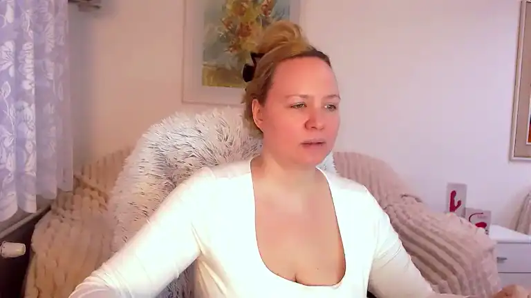 Lauraskyx – [Streamate] Xxxvideo Spy Lush – 2026-02-03 04:04:23