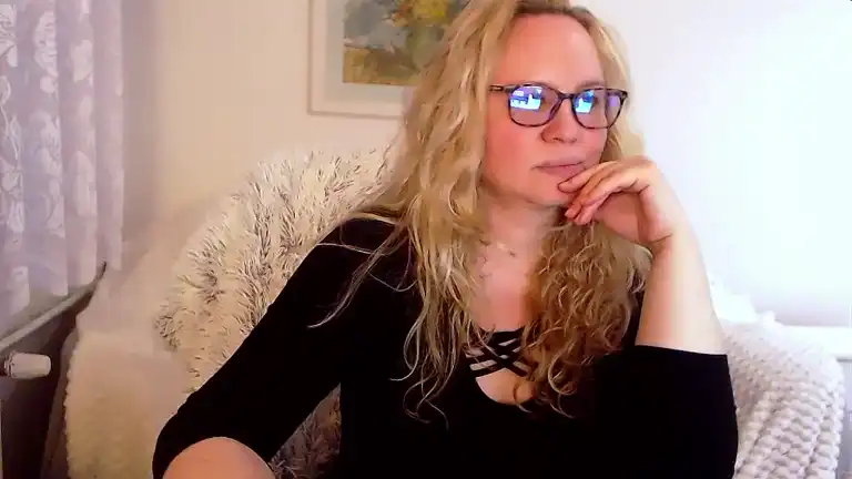 Lauraskyx – [Streamate] Recording Web Model Real – 2026-04-14 06:38:54