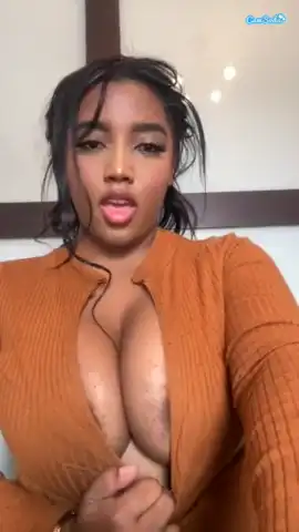 Naommiscott – [Camsoda] Gorgeous Shows Ass Gets Dirty – 2025-11-14 11:57:30