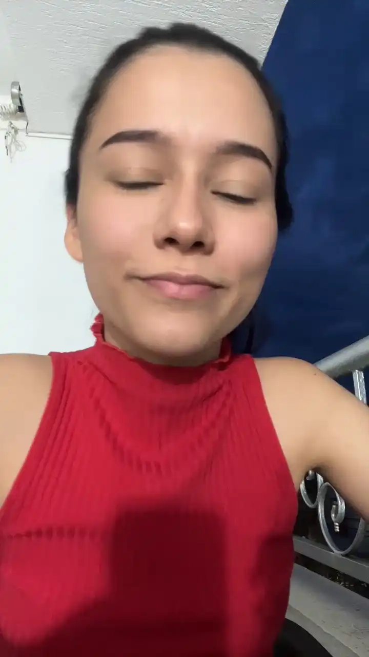 Deisywest – [Xlovecam] Natural Caught On Webcam Does Everything – 2026-02-14 14:59:09
