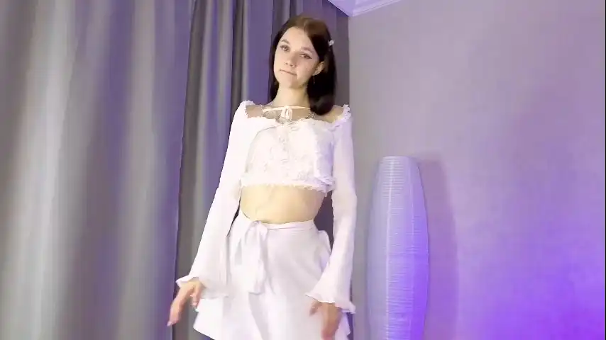 Goalice – [Chaturbate] Cute Webcam Girl Huge New Video – 2026-03-25 11:43:23