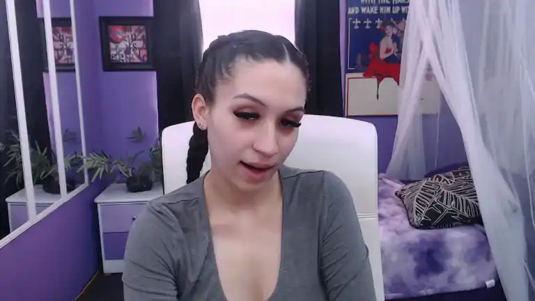 Onyxrossi – [Streamate] Caught On Webcam Domi Multi Goal Show – 2025-11-07 02:32:33