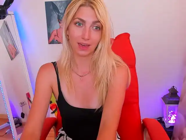 Primes – [Xlovecam] Cute Webcam Girl Flashing Ass Perfect Body – 2026-05-07 22:45:11