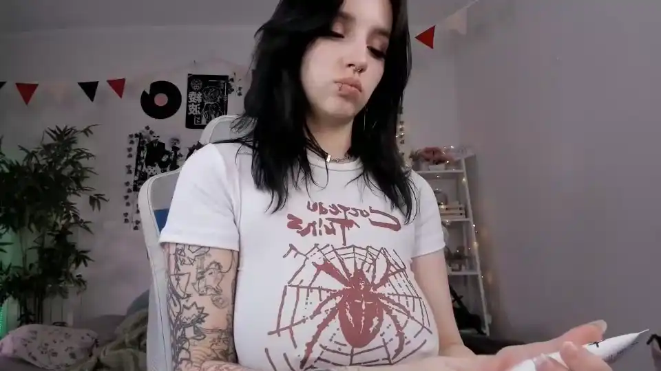 Vivian_qwerty – [Chaturbate] Web Model Striptease Fuck Her Hard – 2025-11-02 14:40:07