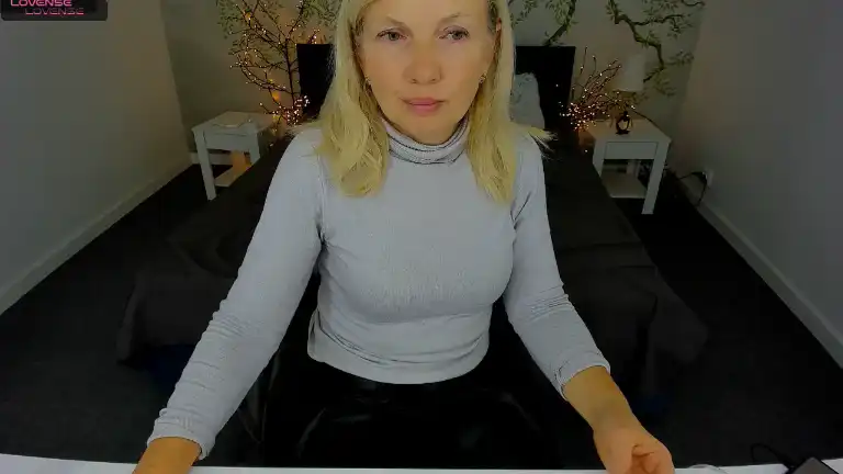 Yrhotabbyx – [Streamate] Chat Closeup Hot Parts – 2025-02-24 10:39:10