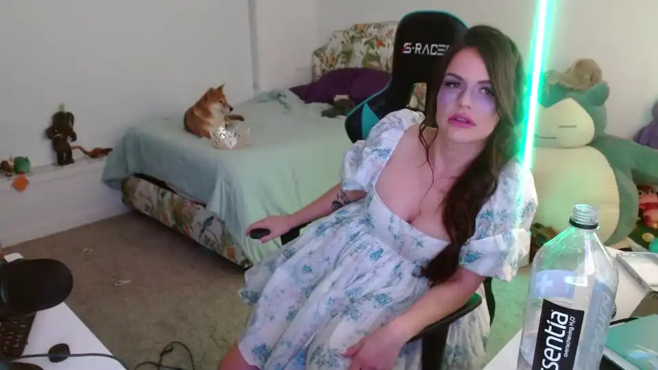 Dahliaisdope – [Manyvids Live] Beautiful Hidden Show Shaved – 2025-09-12 08:34:01