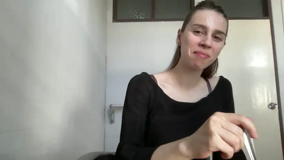 Issabellax40_ – [Showup] Domi Sexual Addiction Gets Dirty – 2026-01-23 02:09:09