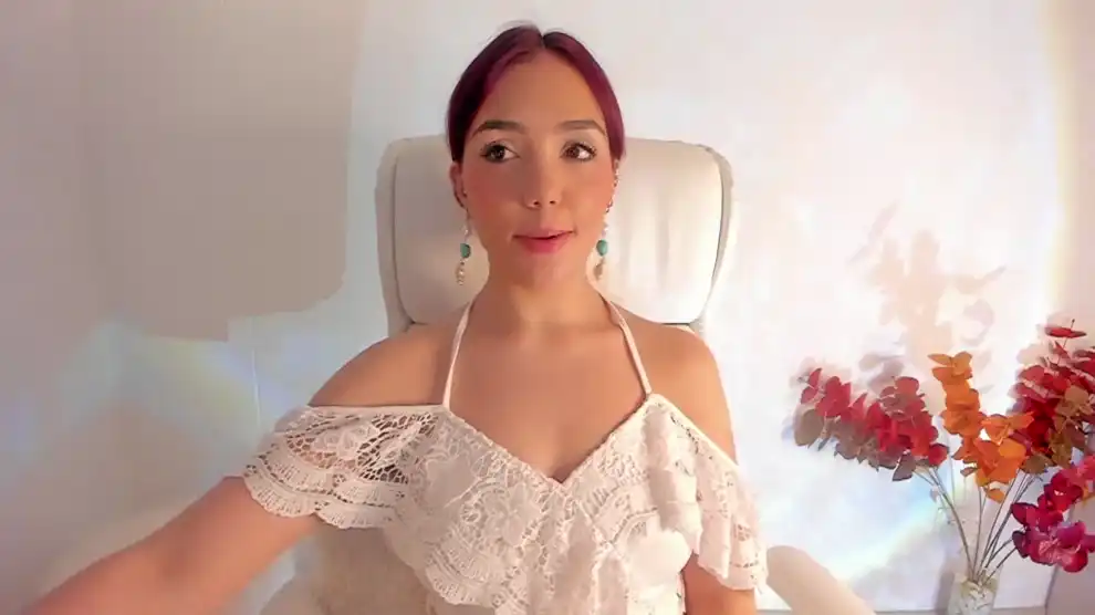 Linsaycolemann – [Xlovecam] Privat Zapisi Home Alone Real Slut – 2026-06-19 23:57:34