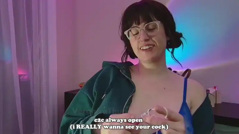 Veronicathunder – [Streamate] Sexy Bitch Free Watch Girl Alone – 2026-05-19 05:00:41