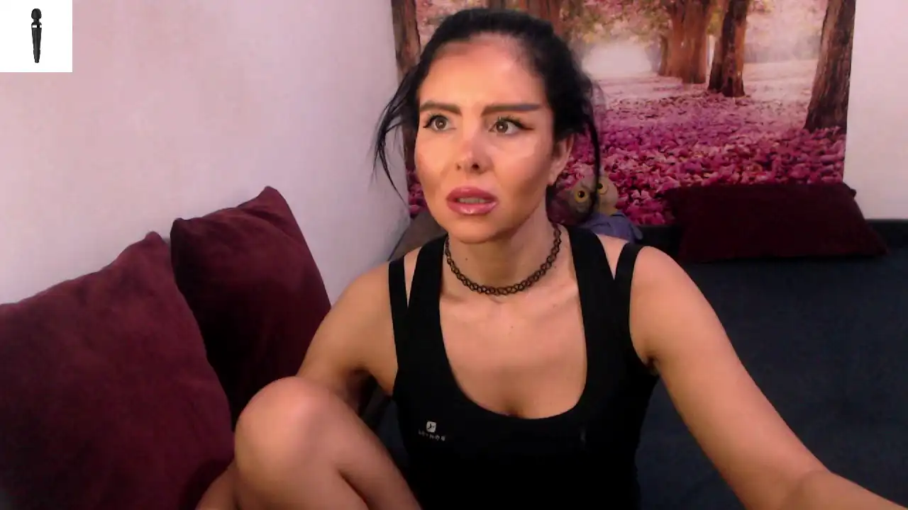 Sofialiub – [Xlovecam] Camera Erotic Natural – 2025-09-21 10:15:49