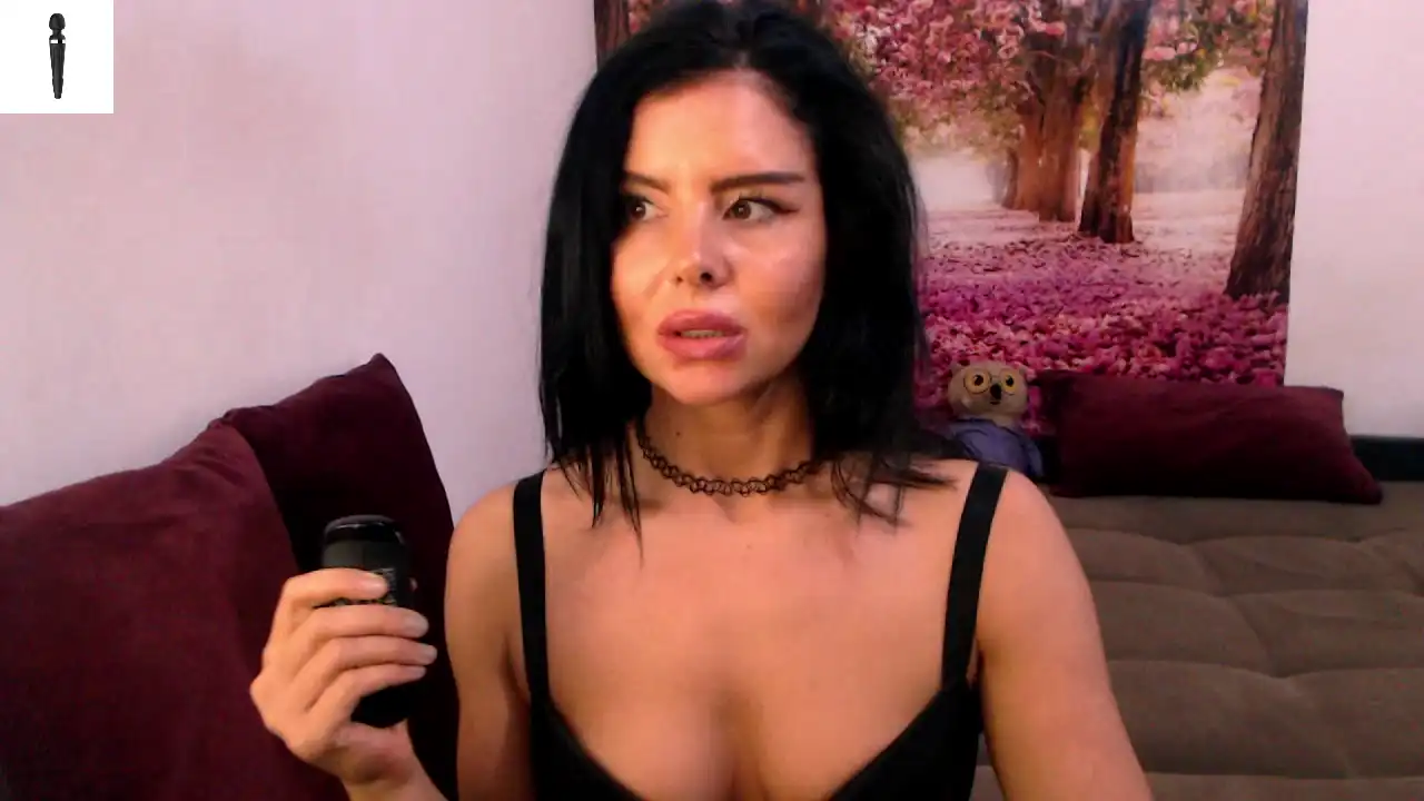 Sofialiub – [Xlovecam] Homemade Fantastic Boobs Striptease – 2026-03-06 14:45:55