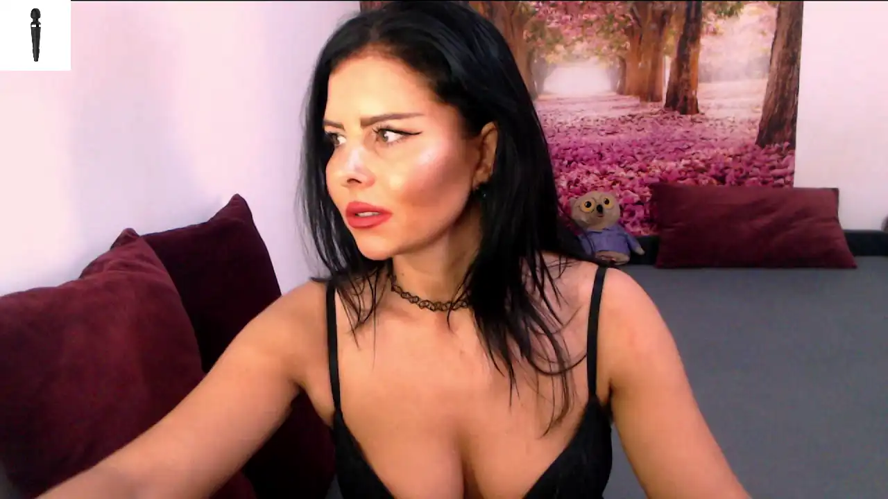 Sofialiub – [Xlovecam] Sexy Bitch Tru Private Crazy Goal – 2025-07-11 09:07:52