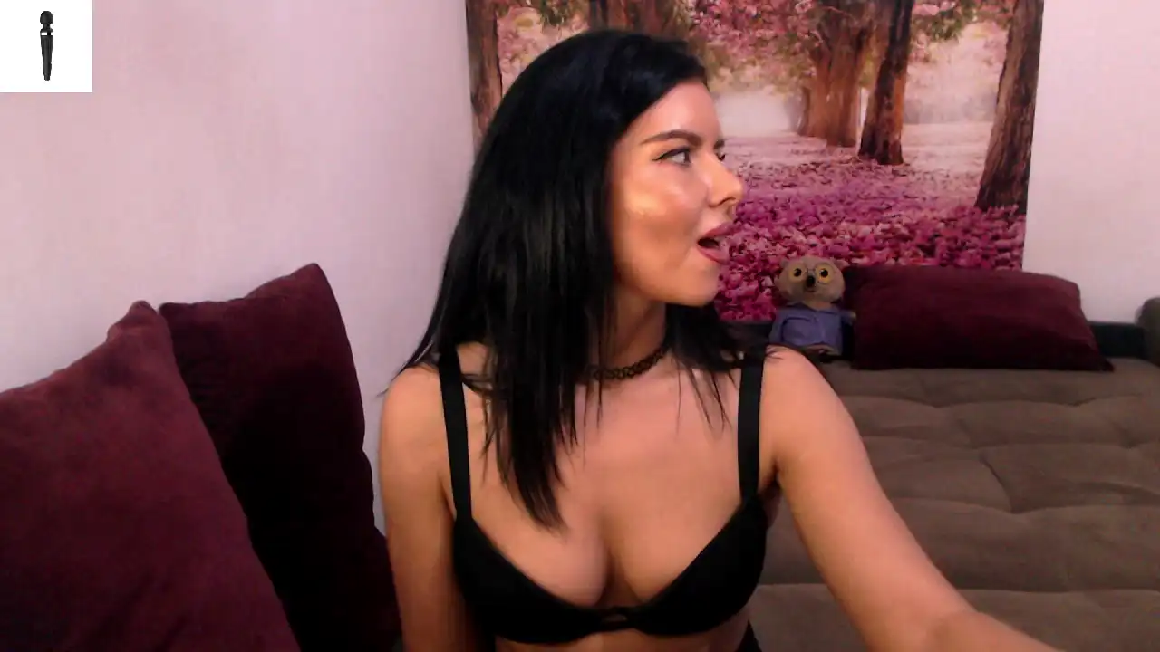 Sofialiub – [Xlovecam] Super Reach Orgasm Fingering – 2026-03-11 04:24:22