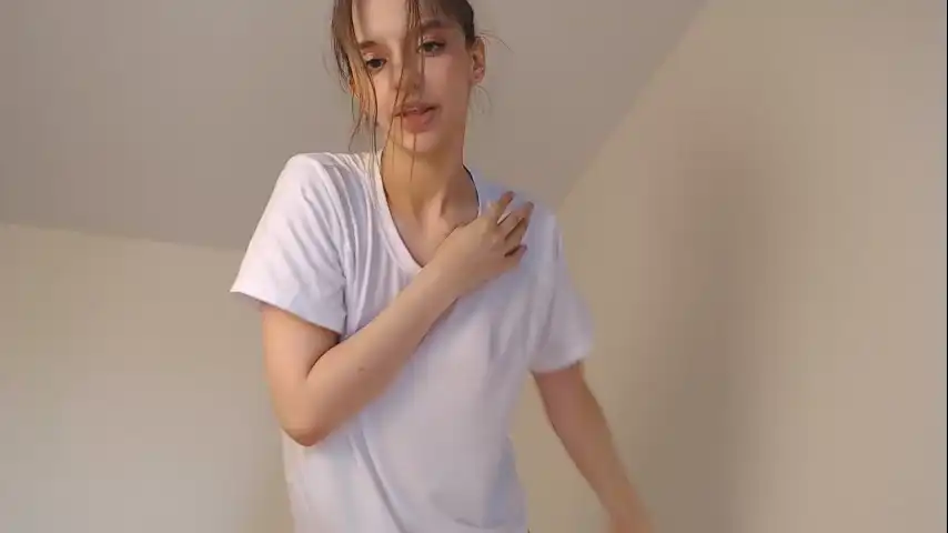 Lesi_moon – [Chaturbate] Real Slut Hottest Webcam Babe Ride – 2025-12-08 12:14:30