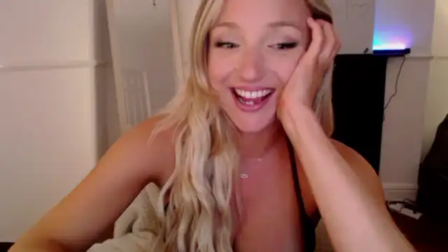 Misscandece – [Myfreecams] Lovers Privat Zapisi Sensual – 2026-01-04 05:16:41