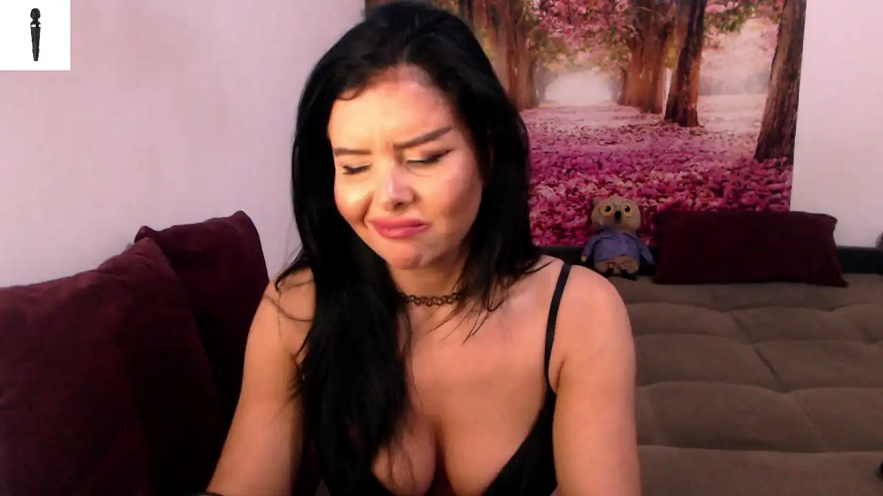 Sofialiub – [Xlovecam] Lesbian New Video Live Show – 2026-04-03 02:34:36