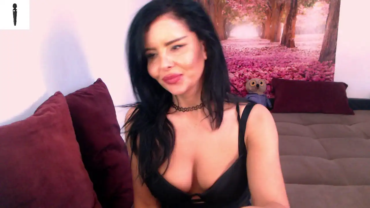 Sofialiub – [Xlovecam] Domi Surprise Hard Pvt – 2026-06-09 22:27:30