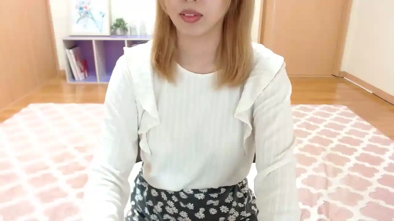 Xsuzuop – [Sakuralive] Hot Show Amazing Twerking – 2026-06-03 08:53:22