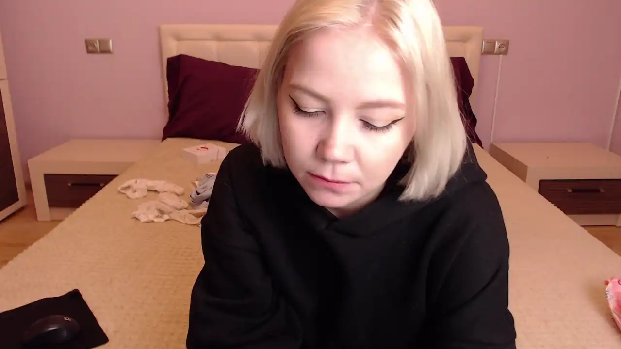Silviasun_ – [Showup] Pussy Private Video Web Model – 2025-11-23 21:27:34