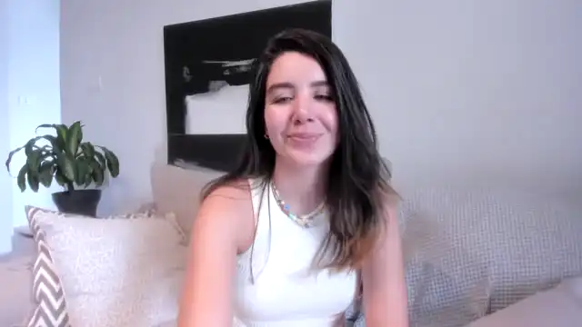 Lauravega – [Myfreecams] Nude Girl Amateur Homemade – 2026-04-21 18:39:42