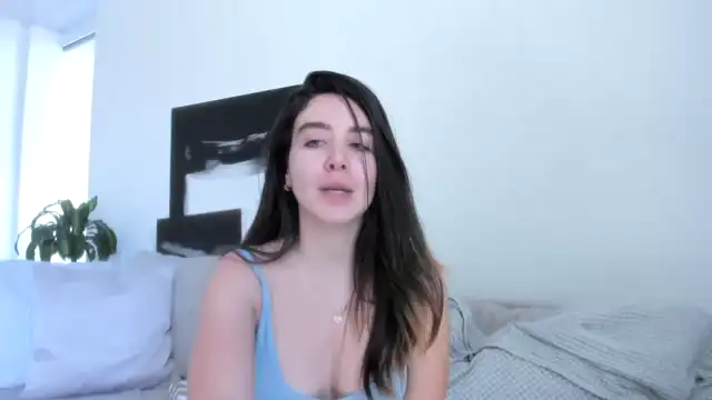 Lauravega – [Myfreecams] Dream Girl Twerking Closeup – 2026-07-20 20:18:45