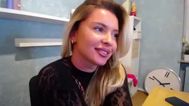 Emilylax – [Myfreecams] Friendly Web Model Adult – 2025-10-22 03:31:53