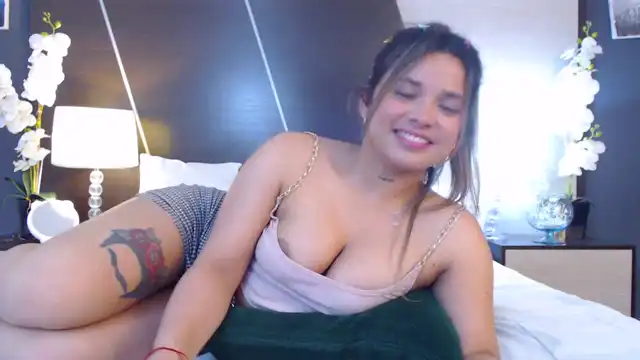 Katejolie – [Xlovecam] Babe Xxxvideo Spy – 2025-11-02 17:32:28