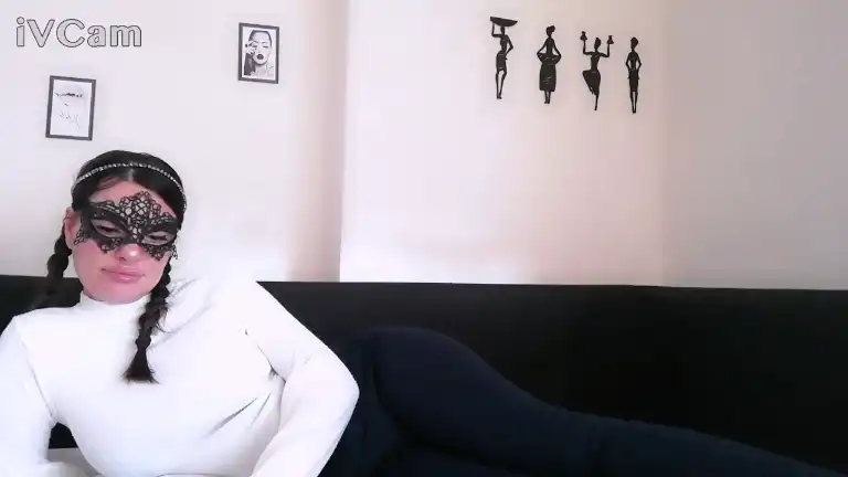 Airhosstesella – [Streamate] Camgirl Does Everything Webcamchat – 2026-03-12 14:31:15