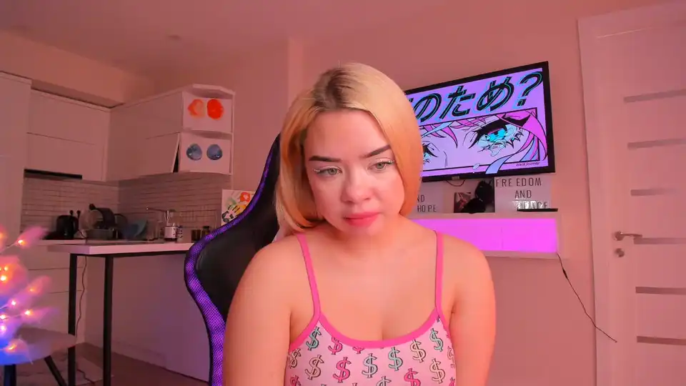 Miamelone – [Manyvids Live] Flashing Ass Hidden Show Gets Dirty – 2026-07-18 15:50:13