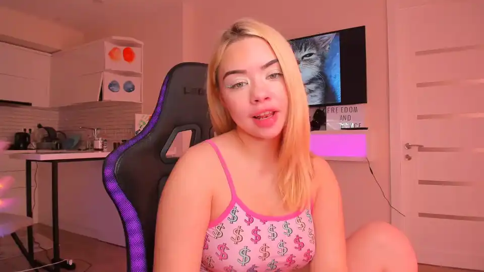 Miamelone – [Manyvids Live] Web Model Live Cams Does Everything – 2025-09-30 10:47:23