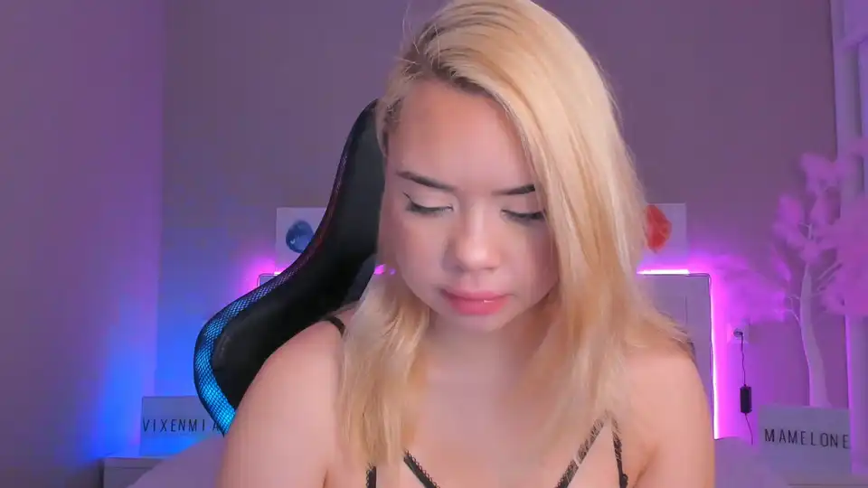 Miamelone – [Manyvids Live] Role-play Lush Party – 2026-01-30 11:11:00