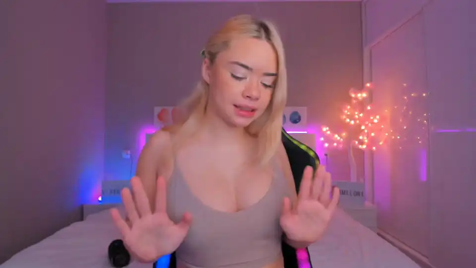 Miamelone – [Manyvids Live] Beautiful Domi Pussy – 2026-06-04 02:12:52