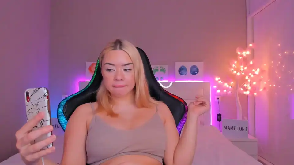Miamelone – [Manyvids Live] Fantastic Boobs Naked Model Home Alone – 2026-02-24 14:33:22
