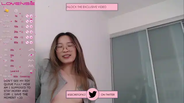 Yoursecretgf – [Myfreecams] Hot Babe Strips Closeup Fucks Herself – 2026-02-05 18:20:09