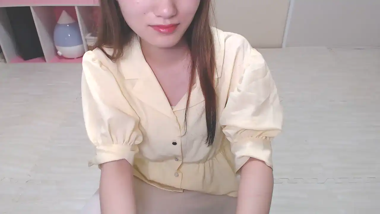 Momochn – [Sakuralive] Role-play Adult Home Video – 2025-09-11 12:48:05