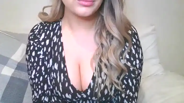 Mrsturneruk – [Streamate] Amateur Real Slut Sexy Girl – 2026-04-17 13:56:37