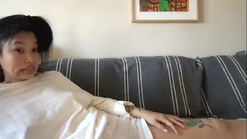 Ollyhibs – [Chaturbate] Pvt Home Video Spy – 2025-12-07 19:46:06