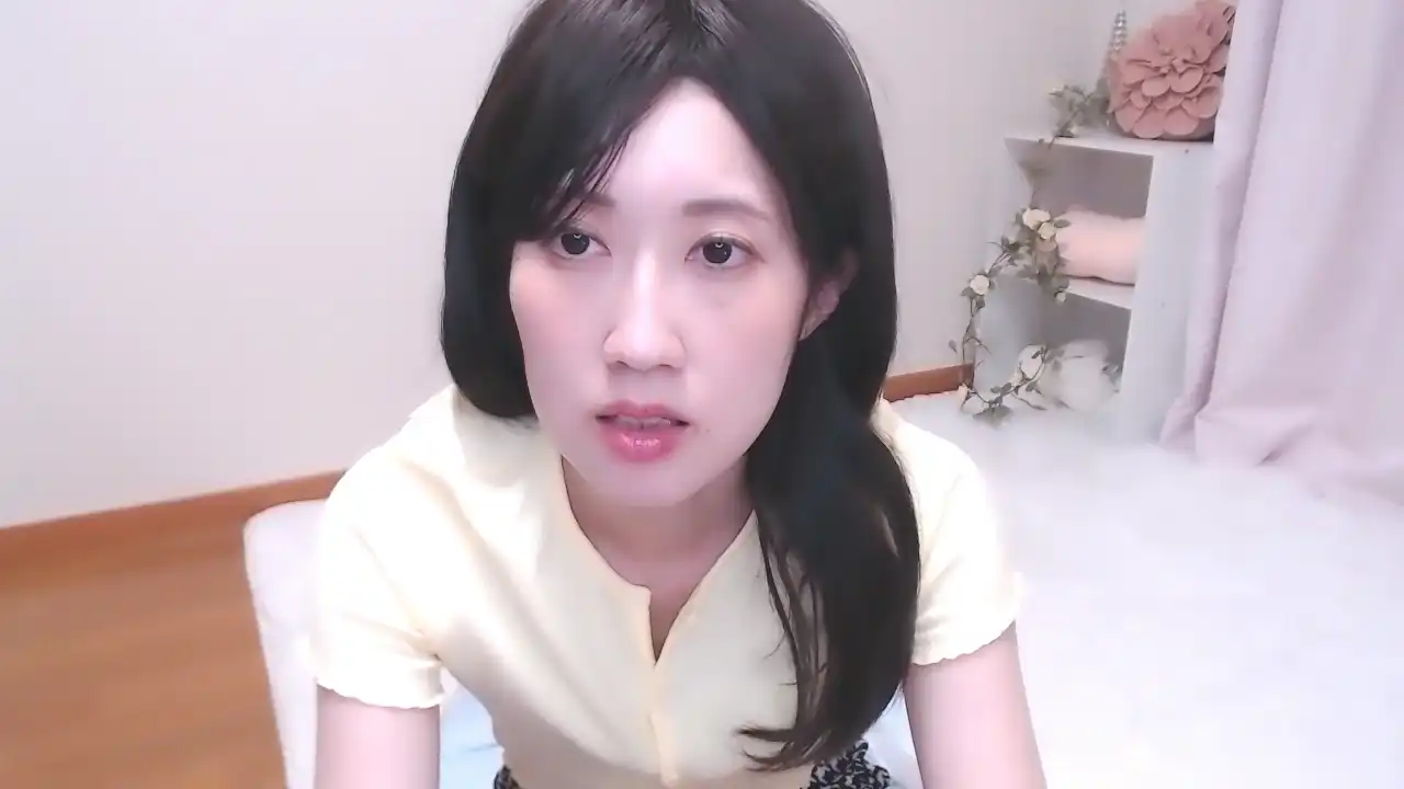 Oorioxx – [Sakuralive] Big-ass Teases Sweet Girl – 2025-11-16 16:46:06