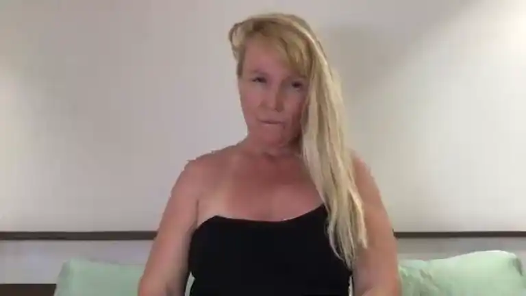 Emmainlove – [Streamate] Playful Webcam Chat Anal – 2026-04-05 09:04:56
