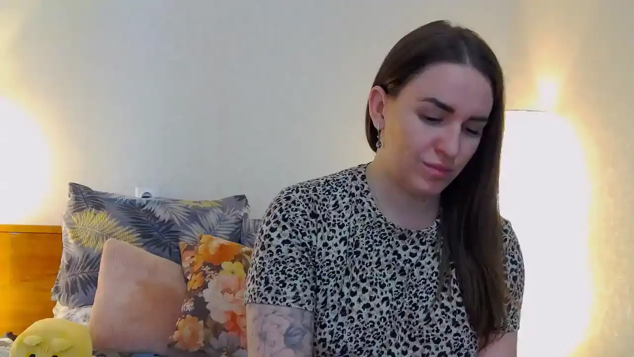 Kira-mae – [Flirt4free] Prostitetus Hidden Show Cam Show – 2025-11-28 13:55:19