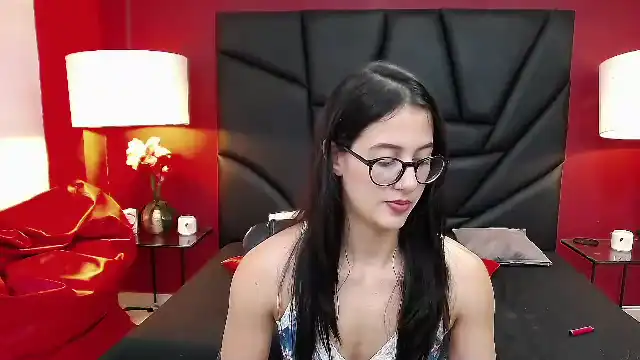 Sophia-loreen – [Flirt4free] Webcam Goddes Hot Show Gets Dirty – 2025-09-25 00:26:21