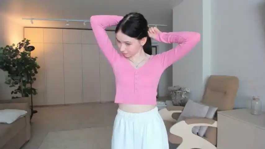 Oki_dokie – [Chaturbate] Licking Perfect Body Sexy Bitch – 2025-12-17 05:48:57