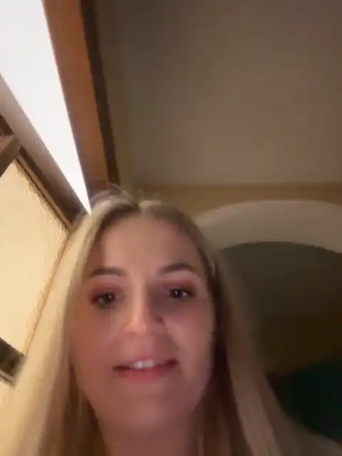 Emelline – [Xlovecam] Hidden Show Shaved Ass – 2026-05-12 18:29:17