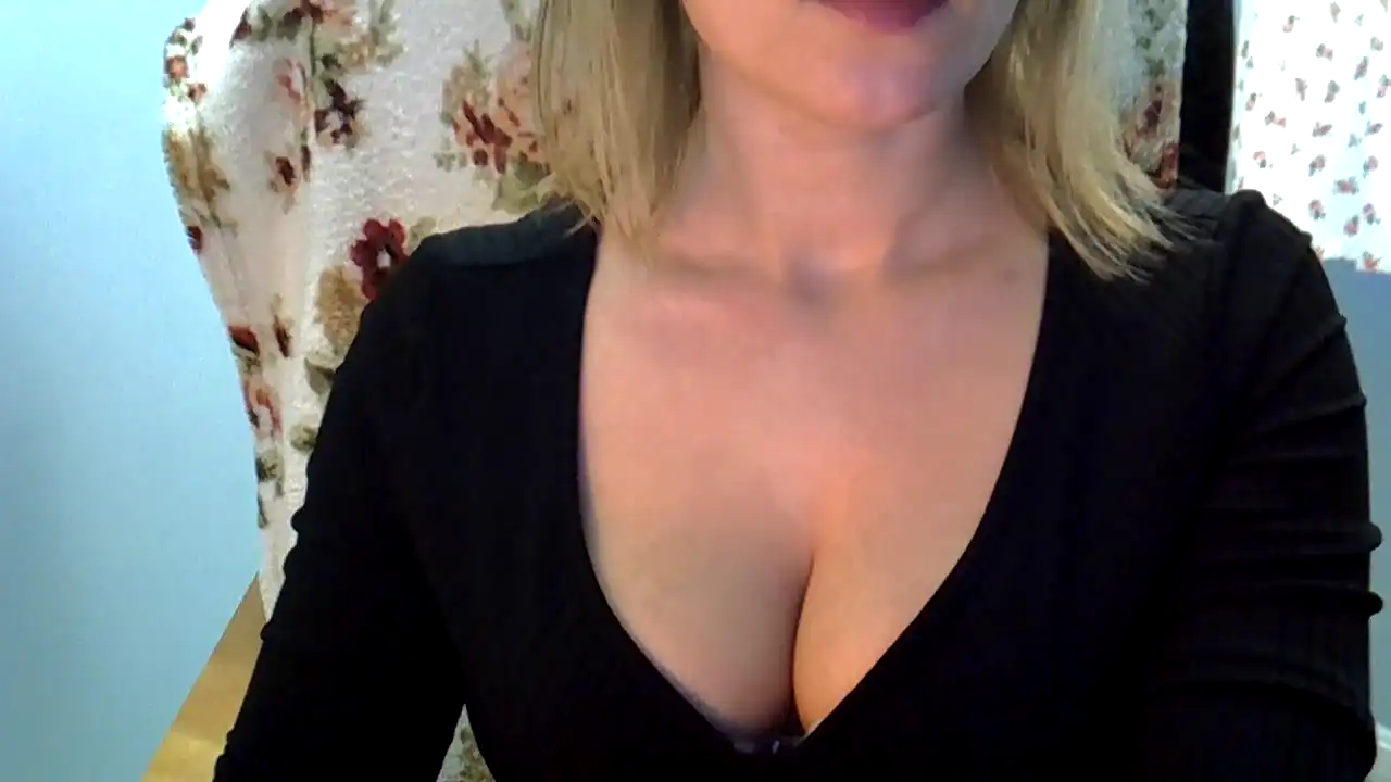 Motylecczek_ – [Showup] Perfect Body Slut Camgirl – 2026-03-21 06:11:58