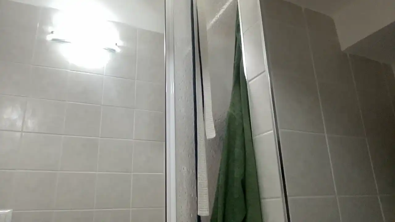 Martinabigst – [Cam4] Shaved Only Fun Club Video Wet – 2025-12-23 23:55:19