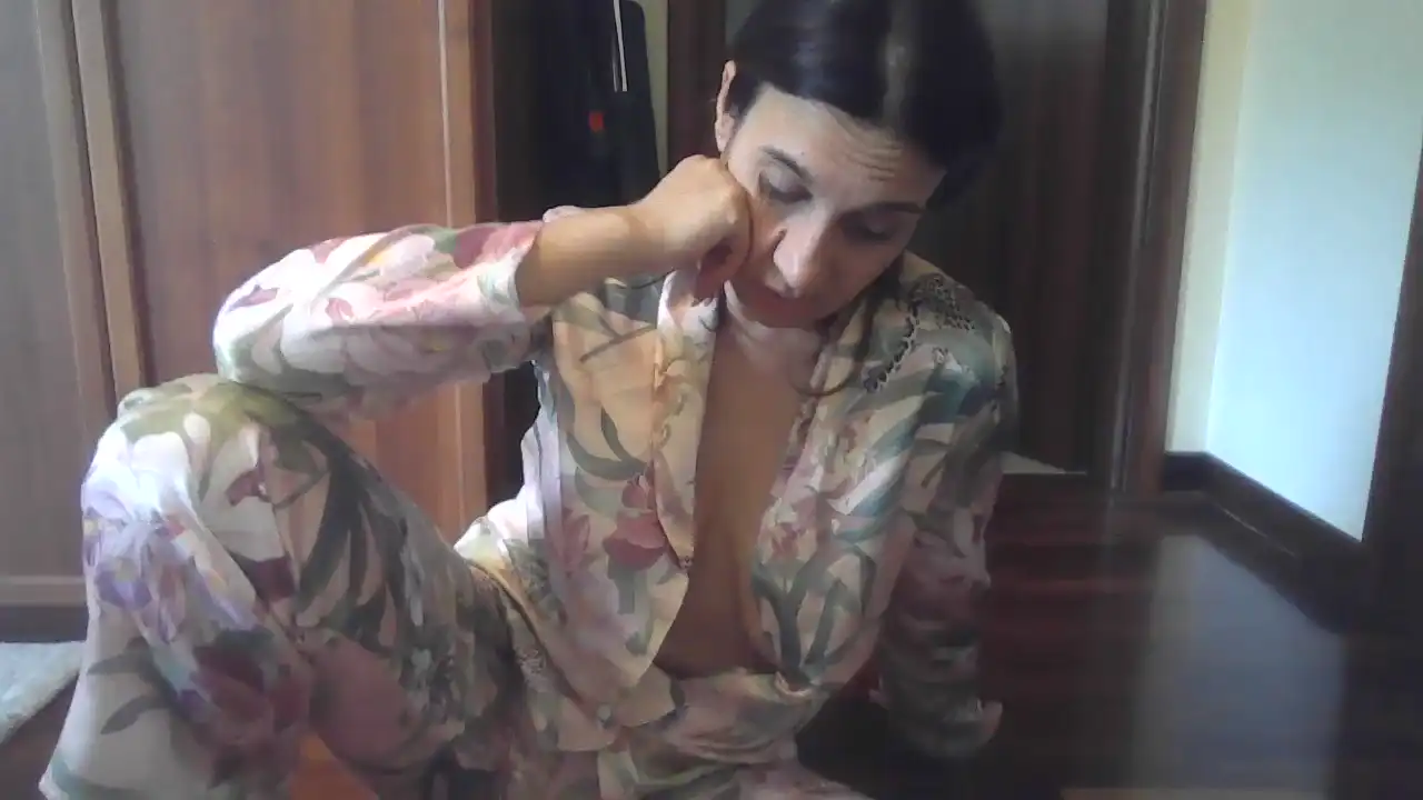Martinabigst – [Cam4] Gorgeous Webcam Model Pussy – 2026-03-04 05:03:39