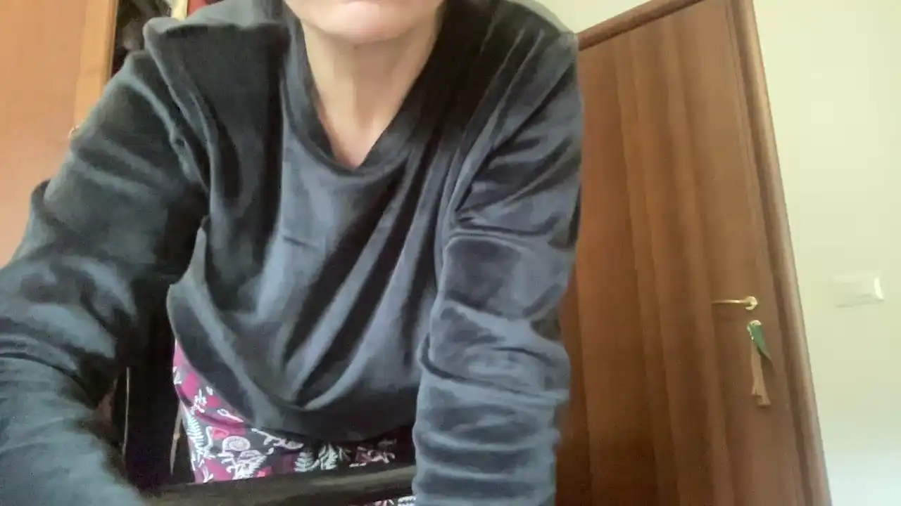 Martinabigst – [Cam4] Livecam Busty Hot Show – 2025-11-09 06:11:29