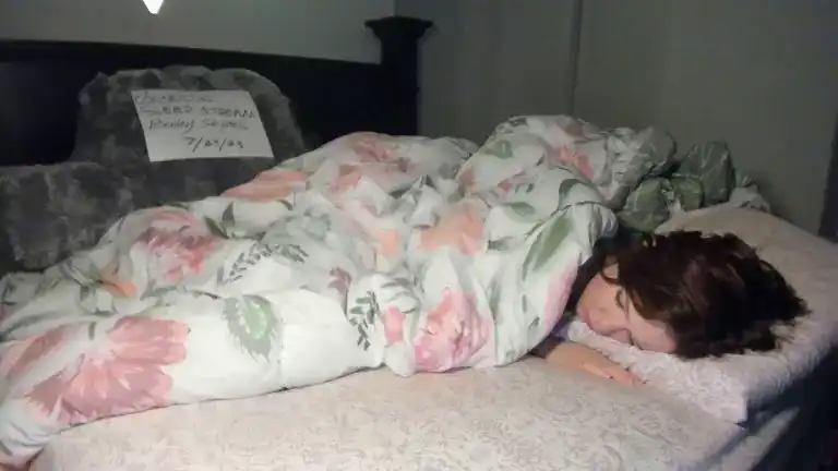 Baileyskyes – [Streamate] Amateur Erotic Friendly – 2026-01-16 22:40:40